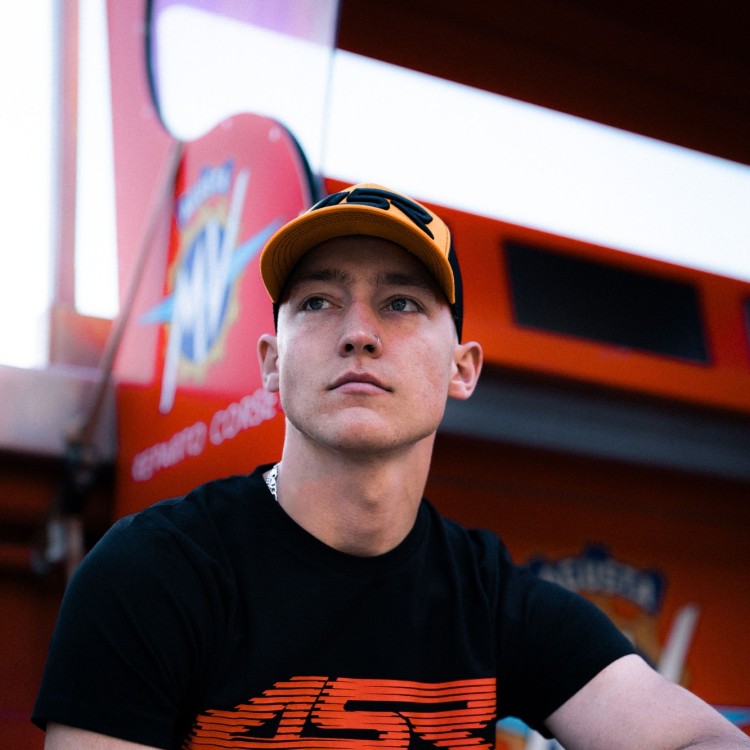 4SR Schildkappe REBEL