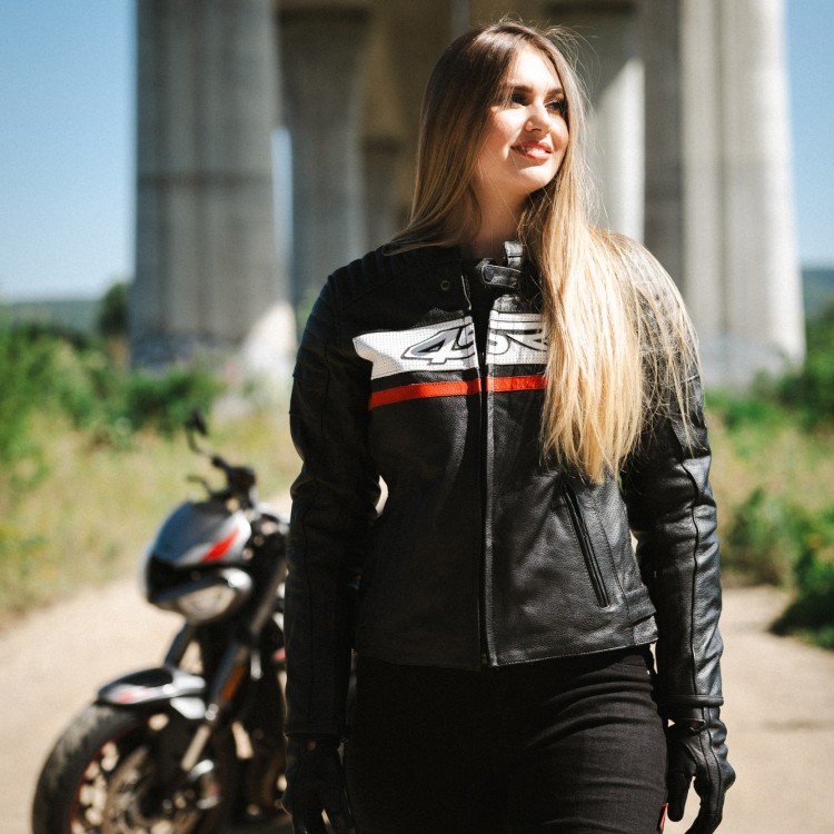 GTS Lady