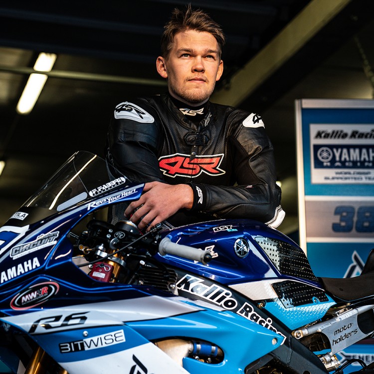 4SR Motorrad Lederkombi Racing Ultra Light AR Airbag Ready & Hannes Soomer WSSP