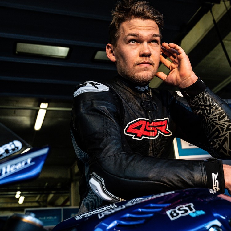 4SR Motorrad Lederkombi Racing Ultra Light AR Airbag Ready & Hannes Soomer WSSP
