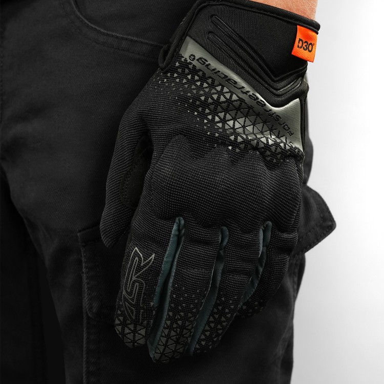Die neuen 4SR Street Gloves mit D3O®-Schutz - Street Gloves